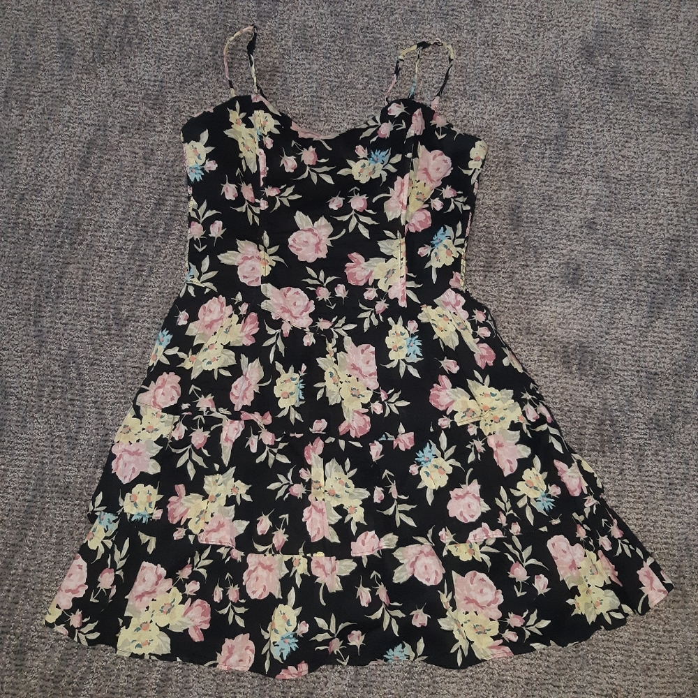 H&M Ruffle Floral Dress Size 12